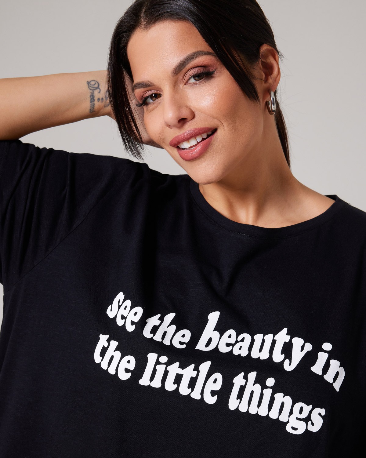 Τ-Shirt "See The Beauty In The Little Things" Μαύρο